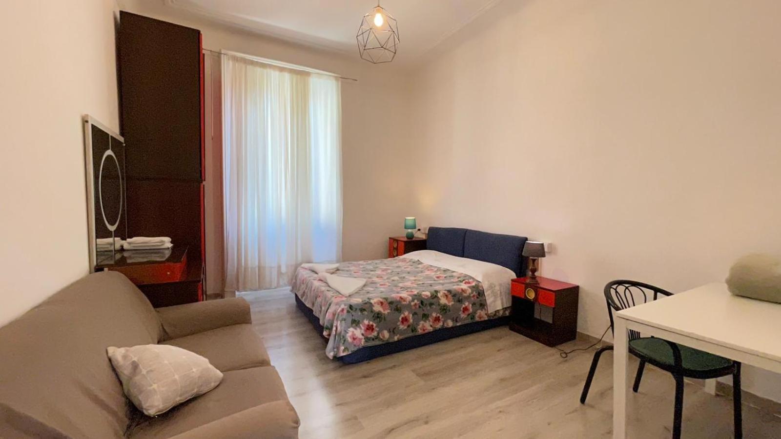 Room In The City Center - Stanza In Centro Citta Milánó Kültér fotó